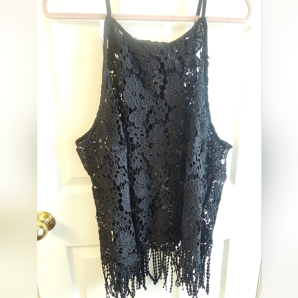 Black Embellished Sleeveless Camisole